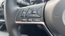 Nissan Juke 1.0 DiG-T N-Connecta 5dr Petrol Hatchback